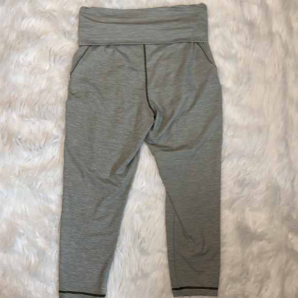 Zella Nordstrom Comfy Lounge Cropped Olive Green Stripped Soft Legging Pants - Picture 4 of 7